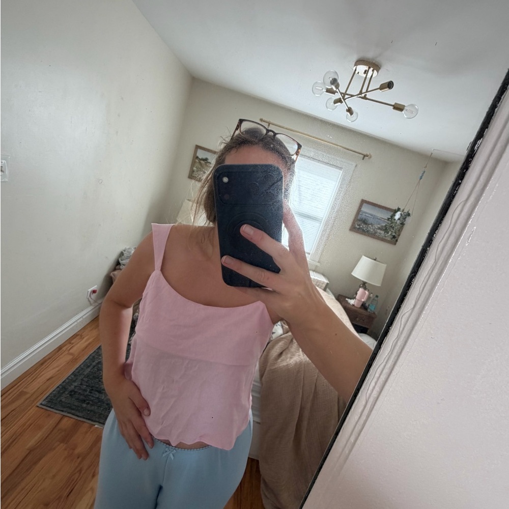 Hollister Pink Sleeveless Top - Open Back - Picture 6 of 6